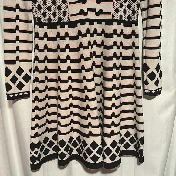 Eliza J Artwork Jacquard Sweater Dress Long Sleeve Fit & Flare size Large NWT - Picture 7 of 9